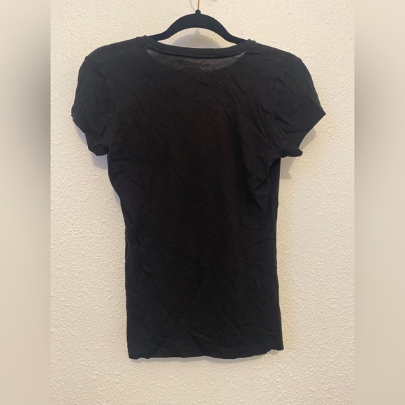 Calvin Klein women's T-Shirt XS x-Small Black Short Sleeve Crew Neck T-Shirt - Picture 3 of 4
